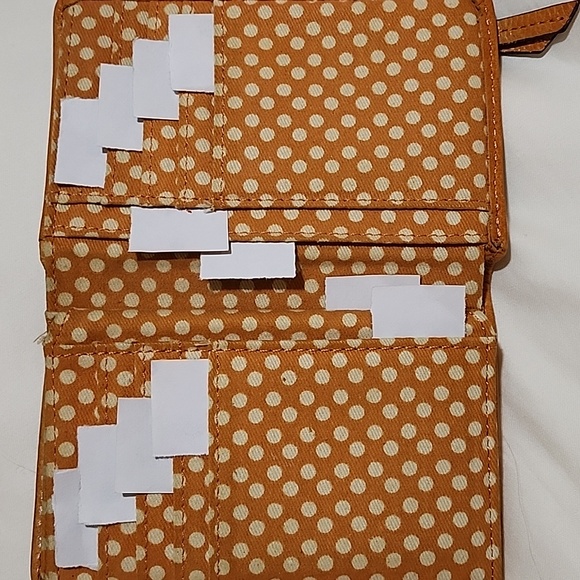 womans Fossil bi-fold wallet - Picture 6 of 8